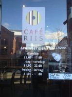 Cafe Riis outside