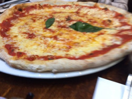 J Pizzeria E Cucina Italiana food