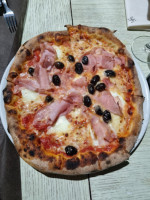 Pizzeria Umberto Primo food