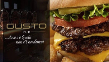 Gusto Pub (pianura) food