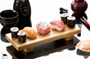 Oni Giri Handmade Sushi food