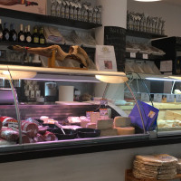 Ignazio's Bakehouse food