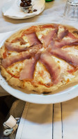 Pizzeria Del Portico Di Leonardo Anelini food