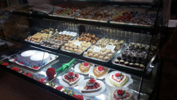 Pasticceria Luini food