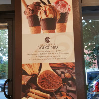 Gelateria Dolce Mio outside