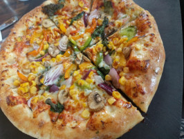 Pizza Hut Drakehouse Sheffield food