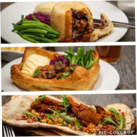 The Crown And Glove food