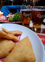 Carlsberg Barrio Alto food