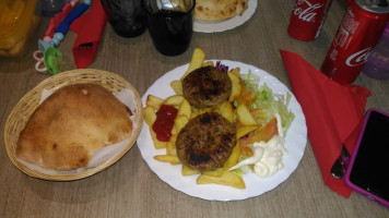 Istanbul Kebap Pizzeria Grill food