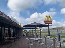 Mcdonald's outside