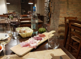 Osteria Del Castellazzo food