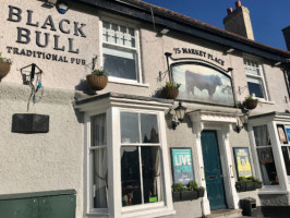 The Black Bull outside