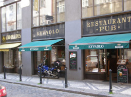 Kyvadlo Pub food