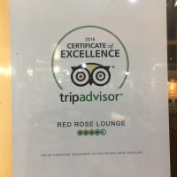 Red Rose Lounge food