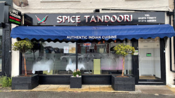 Spice Tandoori outside