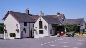 Tap Rooms outside