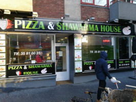 Shawarma Palace food