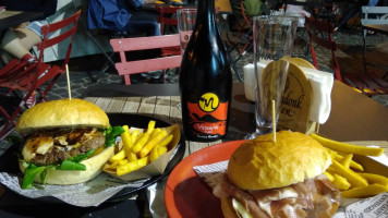 Foria 46 Beer And Burger food