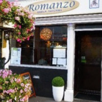 Romanzo Greek Taverna outside