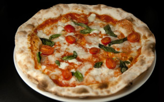 Barabba Pizza Bistrot food