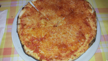 Pizzeria Rovella inside