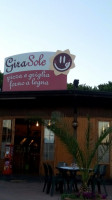 Girasole Pizza Griglia inside