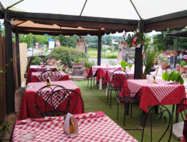 Il Casale Dei Buoni Sapori food