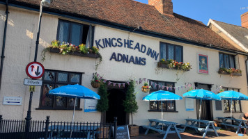 King's Head Inn outside