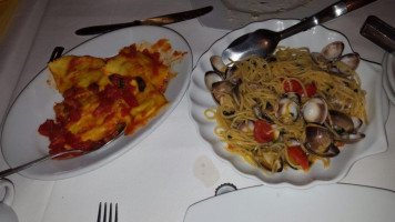 Il Pettirosso food