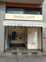 Pausa Caffe' Store inside