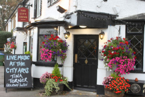 The City Arms outside