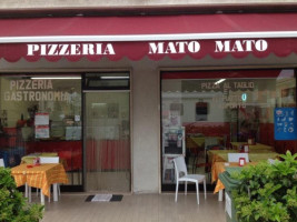 Pizzeria Mato Mato inside