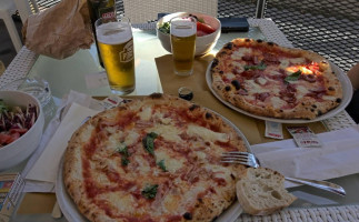 Pizzeria Il Regno Di Napoli food