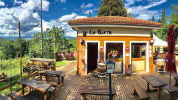 La Baita Bierhouse outside