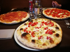 Antico Pozzo food