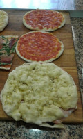 Altro Che Pizza Pizzeria food