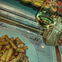 Pinchos Street Food food