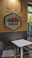 Piccolo Grimaldi Pizzeria outside