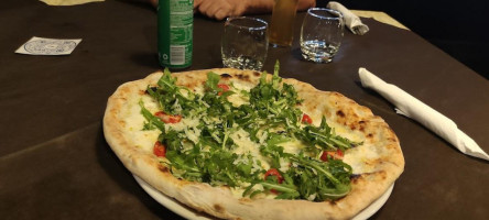 Pizzeria O'presidente food