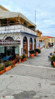 Savoia Caffè outside