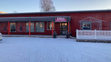 Restaurang Och Pizzeria Köket Överkalix outside