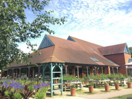 County Cafe, Aston Pottery outside