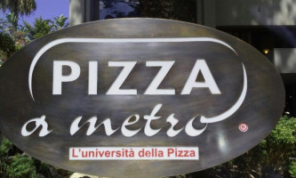 L'università Della Pizza Pizza A Metro Da Gigino food