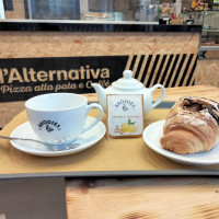 L'alternativa Pizza Alla Pala E CaffÈ food