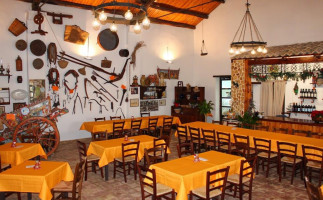 La Buffetta inside