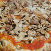 Pizzidea Magione food