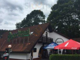 Skalka outside