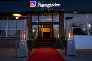 Pejsegaarden outside