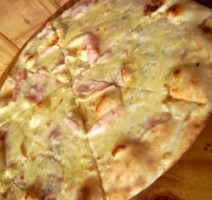 Pizza Star Nový Bydžov food