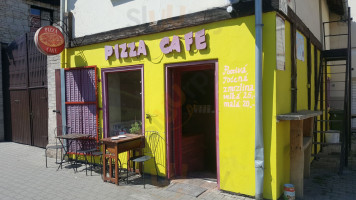 Pizza Cafe inside